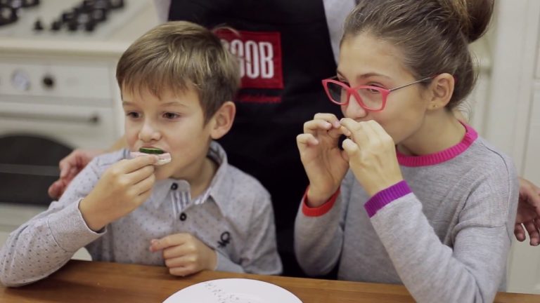 ROGOB – cele mai delicioase produse din carne pentru întreaga familie!