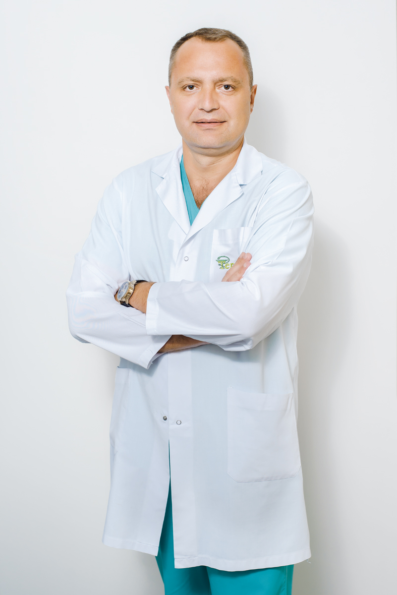 Сергей Молошник, ортопед-травматолог, клиника TerraMed