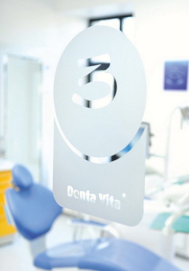 Denta Vita: ZOOM — самый современный метод восстановления белизны зубов