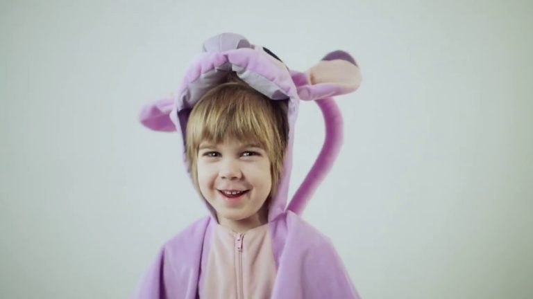 «Сказочный мир» – лучшие карнавальные костюмы для детей!