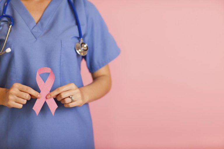 Medpark поддерживает пациенток с раком молочной железы