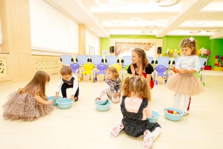 Радостные дети — работа профессионалов из Aquaterra Star Kids на Ботанике!