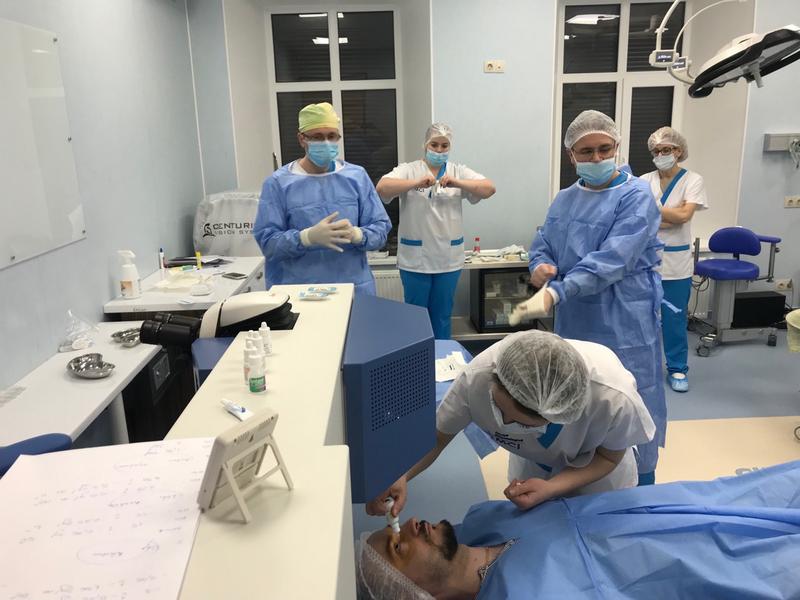 profesioniști în chirurgia vederii cu laser